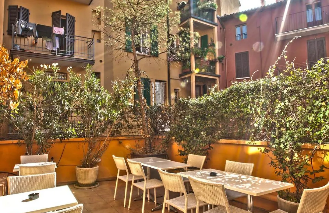 Hotel Il Guercino-1