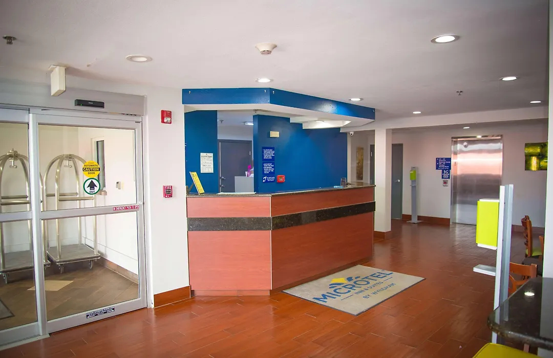 Microtel Inn & Suites By Wyndham Daphne-1