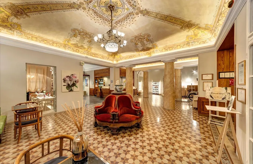 Hotel Vittoria-1