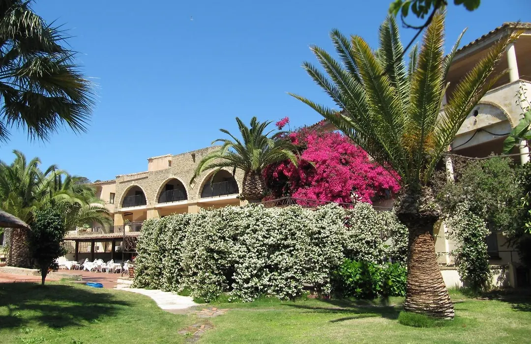 Hotel Costa Dei Fiori-1