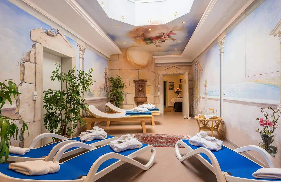 Hotel Rheinischer Hof-1