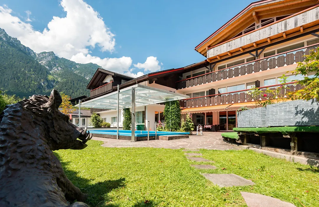 Hotel Rheinischer Hof-1