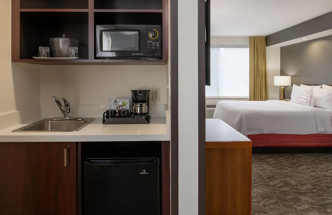 Springhill Suites Portland Airport-1