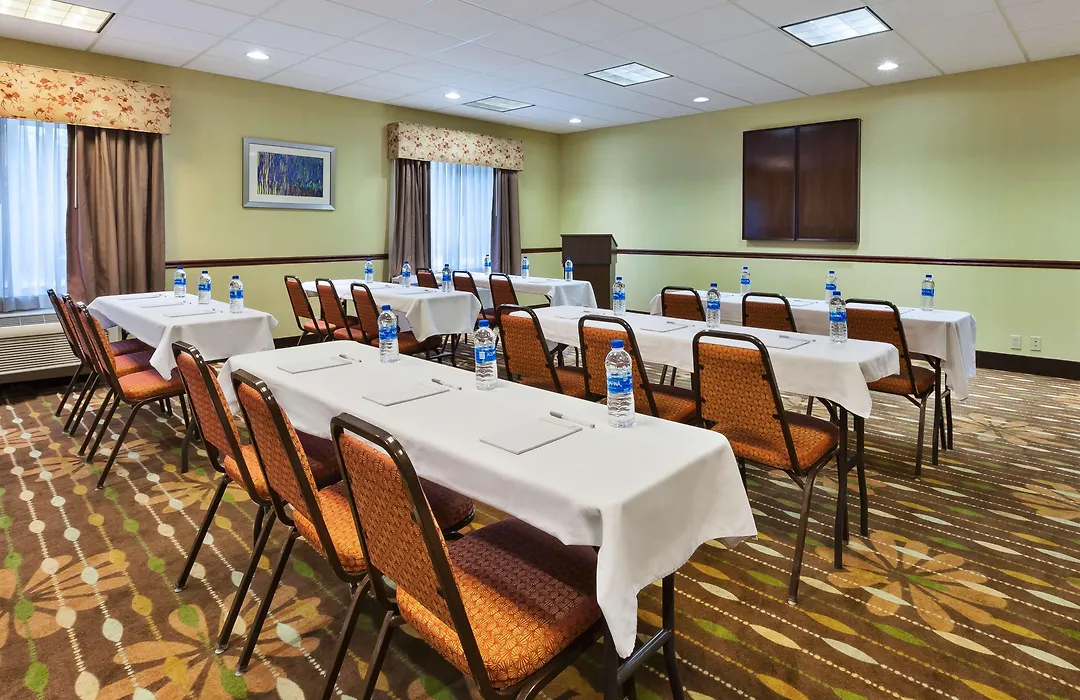 Hampton Inn Waterbury-1