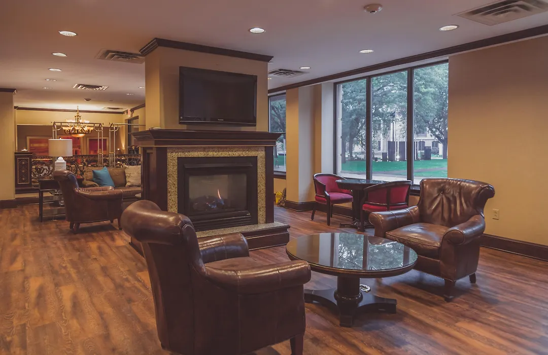 The Parkview Hotel-1