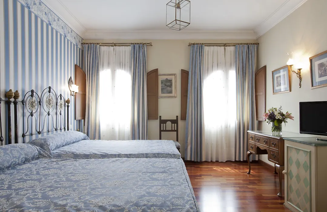 Hotel Doña María-1