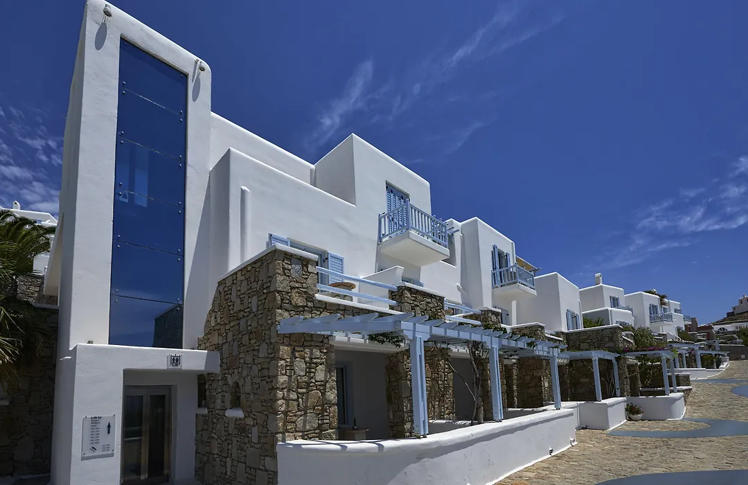 Saint John Hotel Villas & Spa-1
