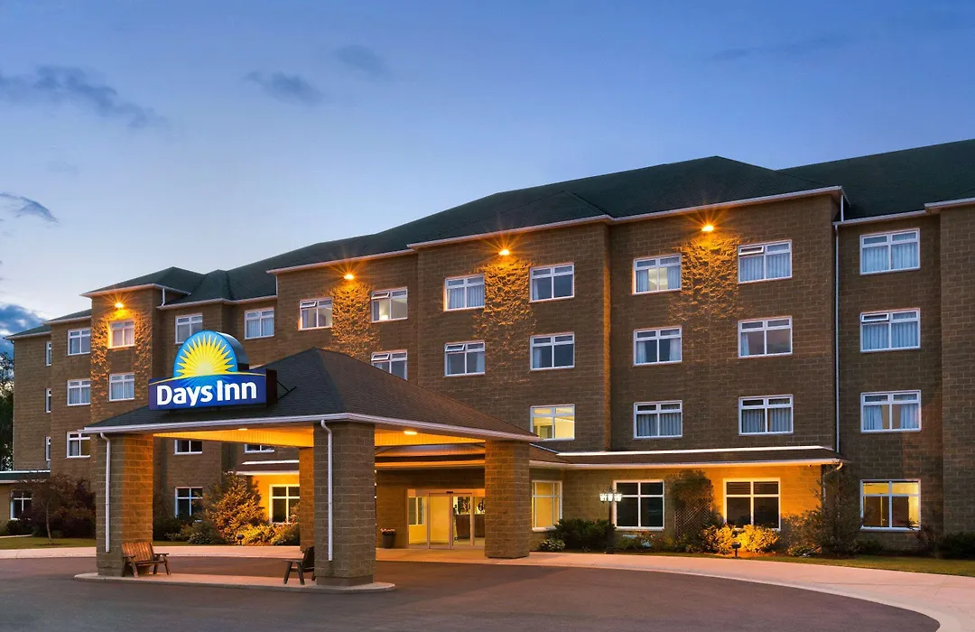 Days Inn By Wyndham Oromocto Conference Centre-1