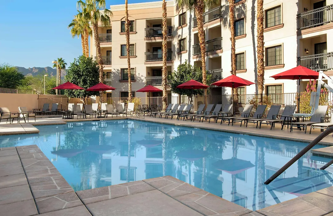 Embassy Suites La Quinta Hotel & Spa-1