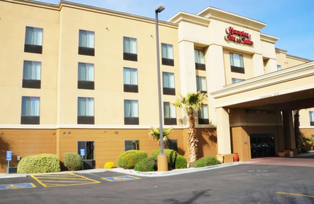 Hampton Inn & Suites Kingman-1