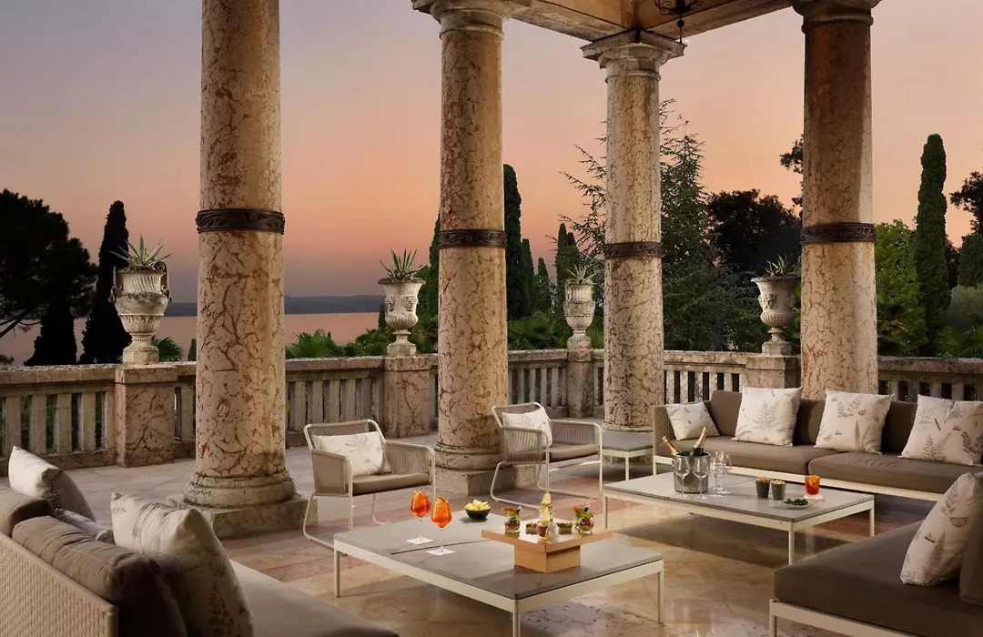 Villa Cortine Palace Relais Chateaux-1