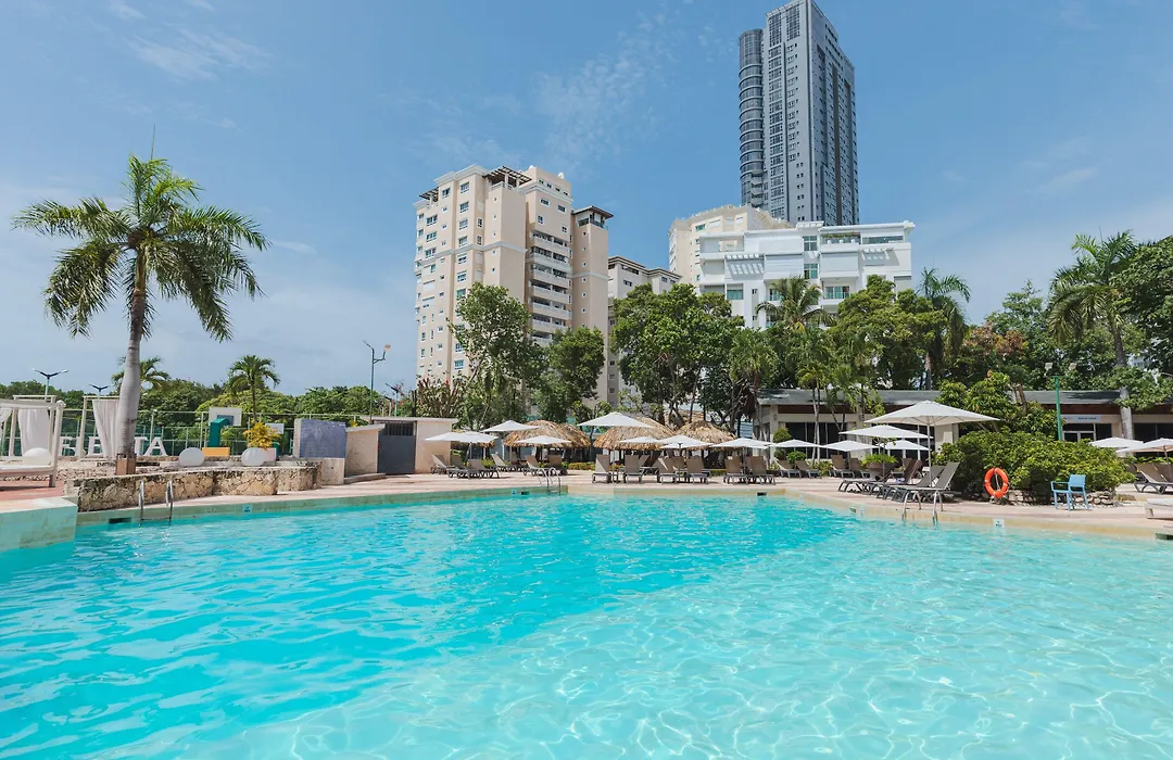 Dominican Fiesta Hotel-1
