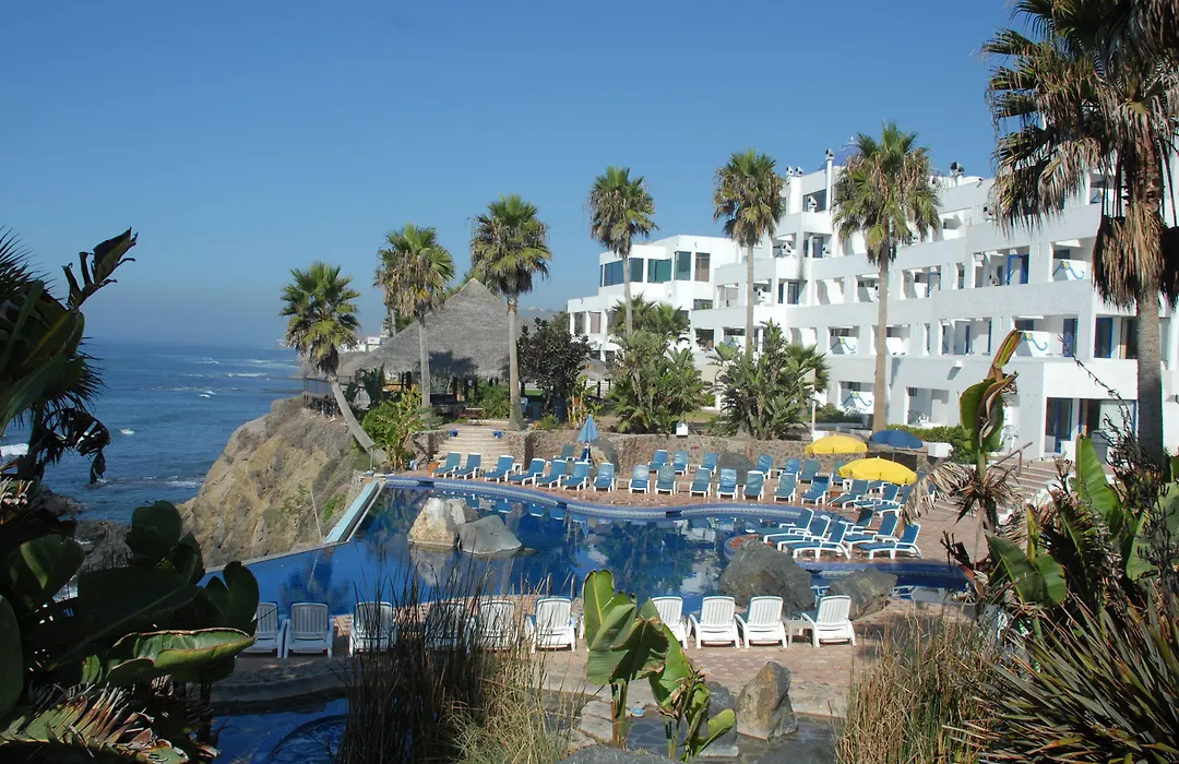 Las Rocas Resort&Spa-1