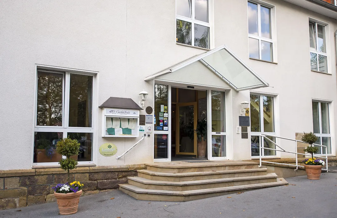 Landidyll Hotel zum Freden-1