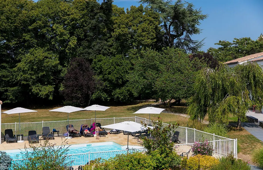 Logis LE RABELAIS Hôtel- Restaurant - SPA-1