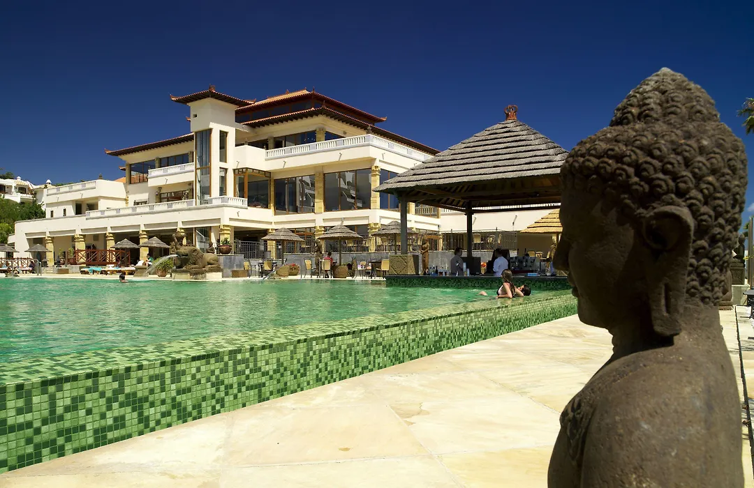 Regency Country Club, Apartments Suites-1