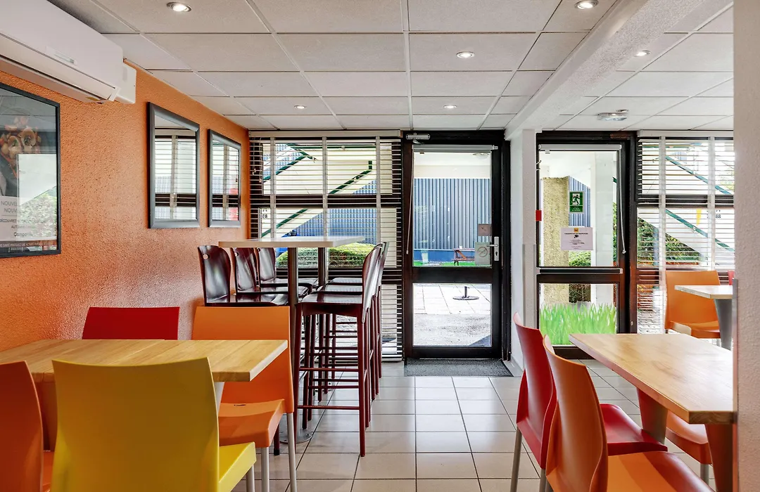 Premiere Classe Bethune Fouquières Lès Béthunes-1