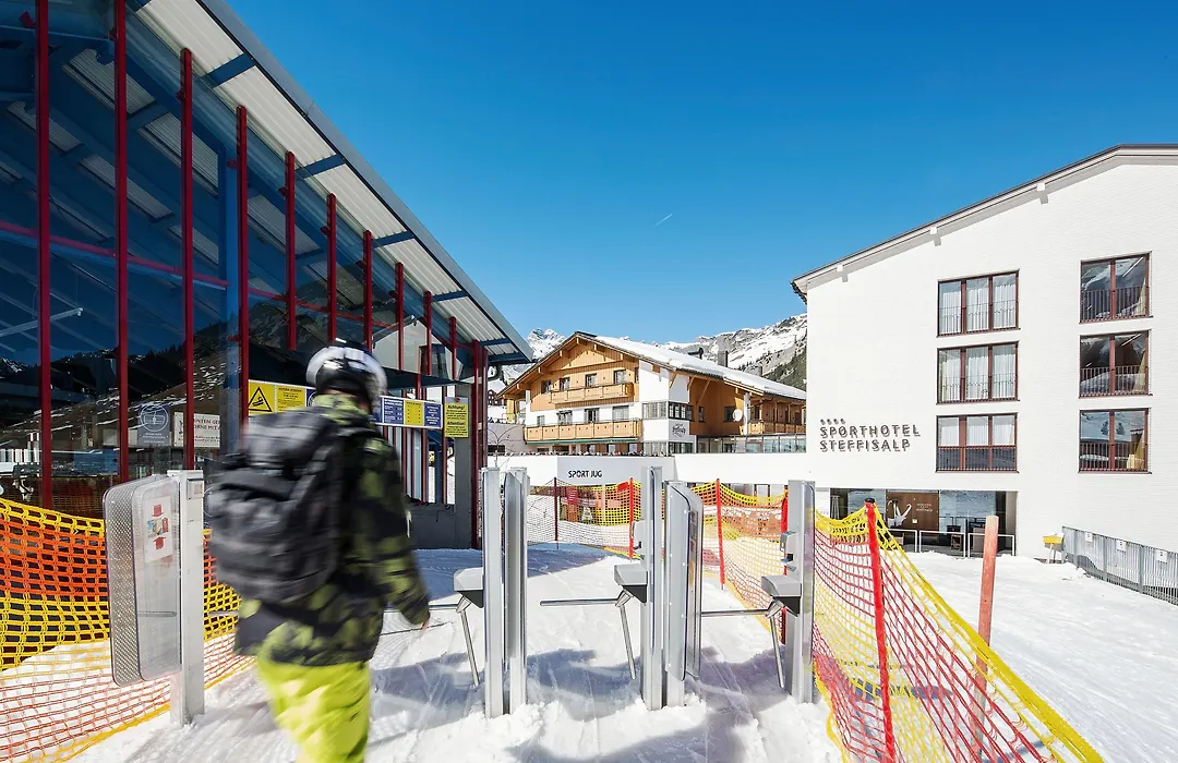 Hotel Steffisalp - Ski-In & Ski-Out Am Arlberg-1