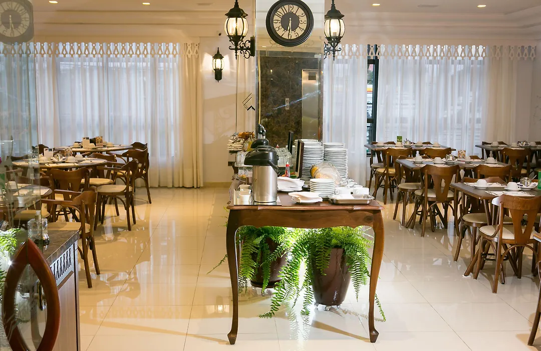Lizon Curitiba Hotel-1