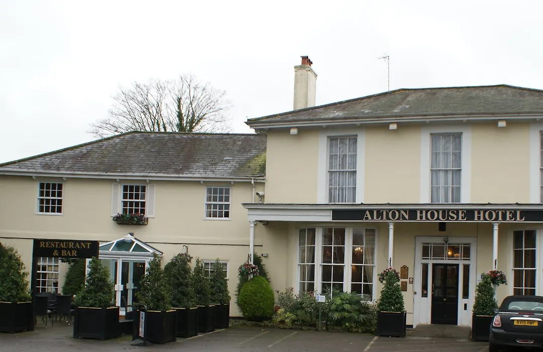 Alton House Hotel-1