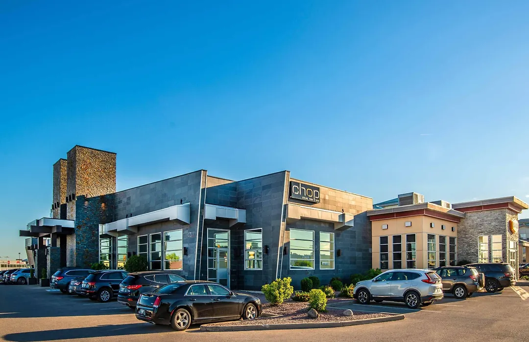 Sandman Hotel & Suites Winnipeg Airport-1