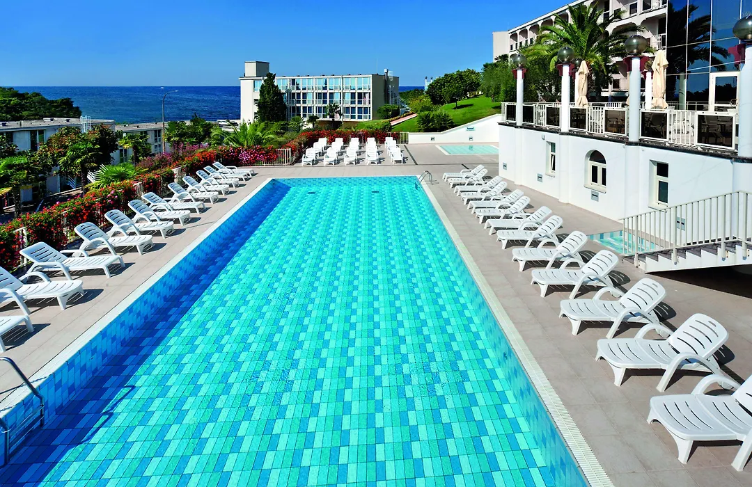 Hotel Istra Plava Laguna-1