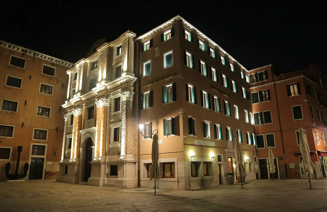 Hotel Bucintoro-1