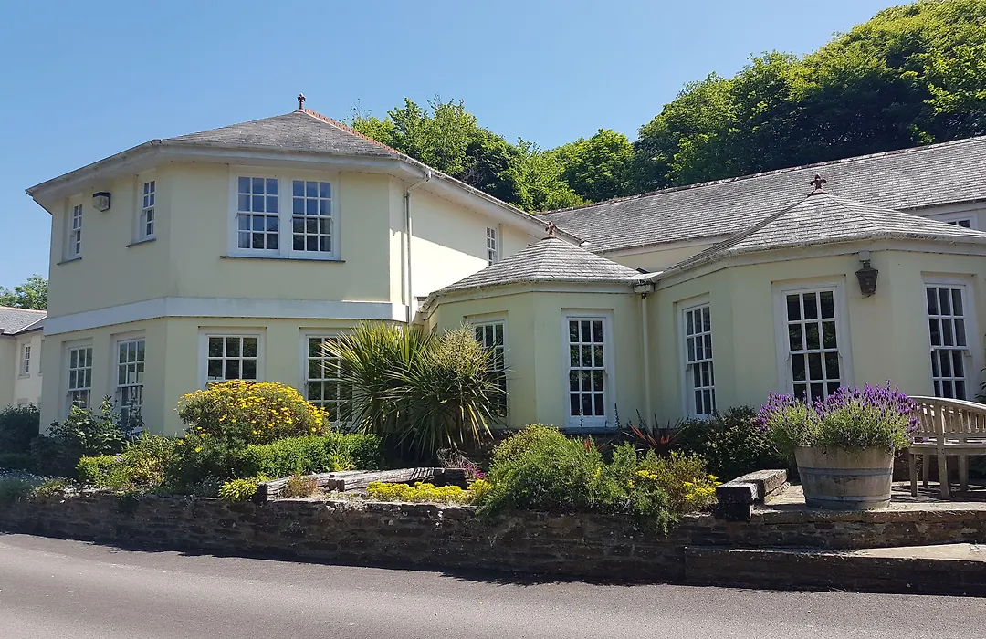 Rose In Vale Country House Hotel-1