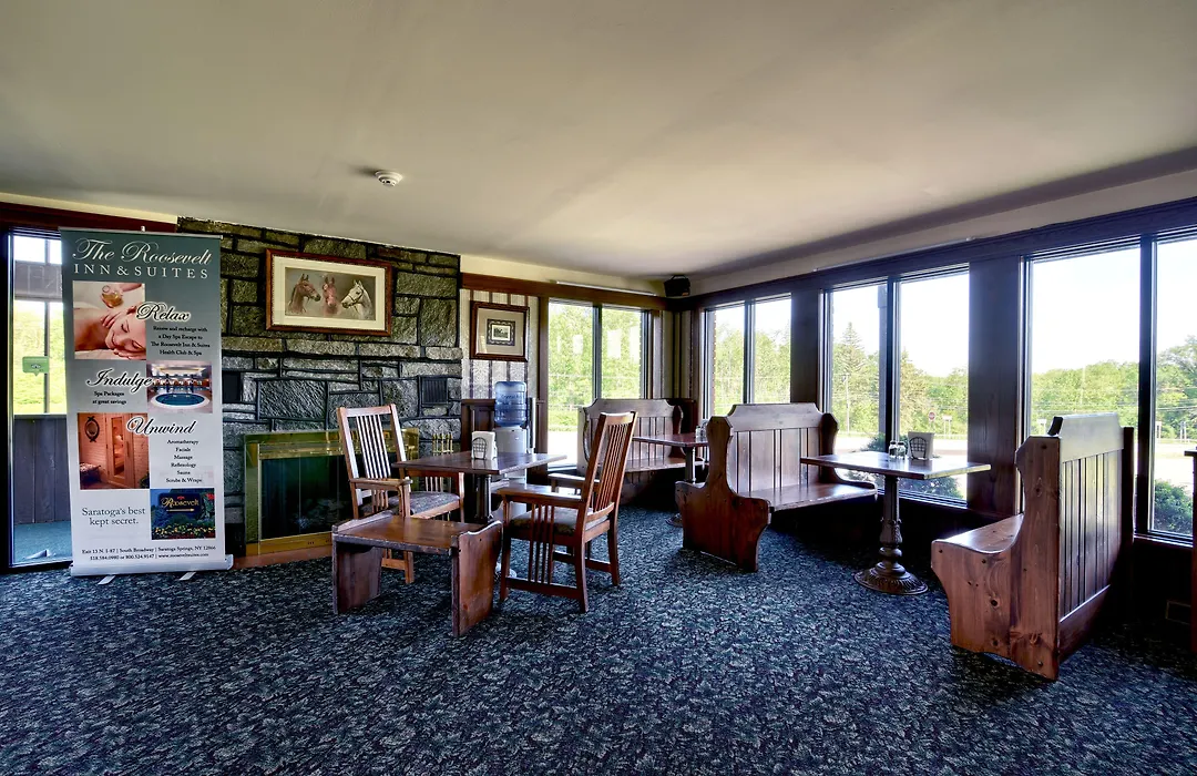 Roosevelt Inn & Suites Saratoga Springs-1