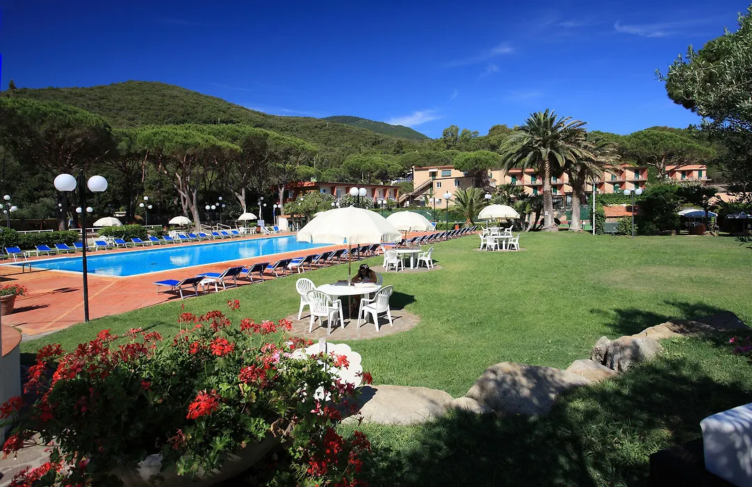 Hotel Desiree-1