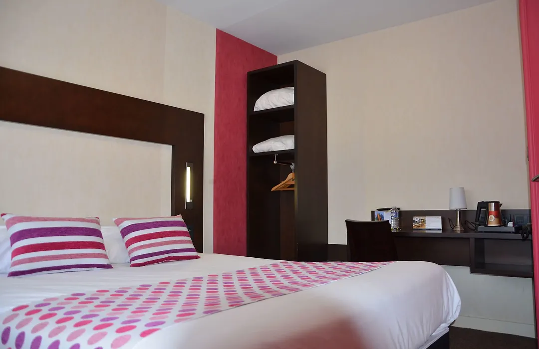 Logis Golfe Hotel-1