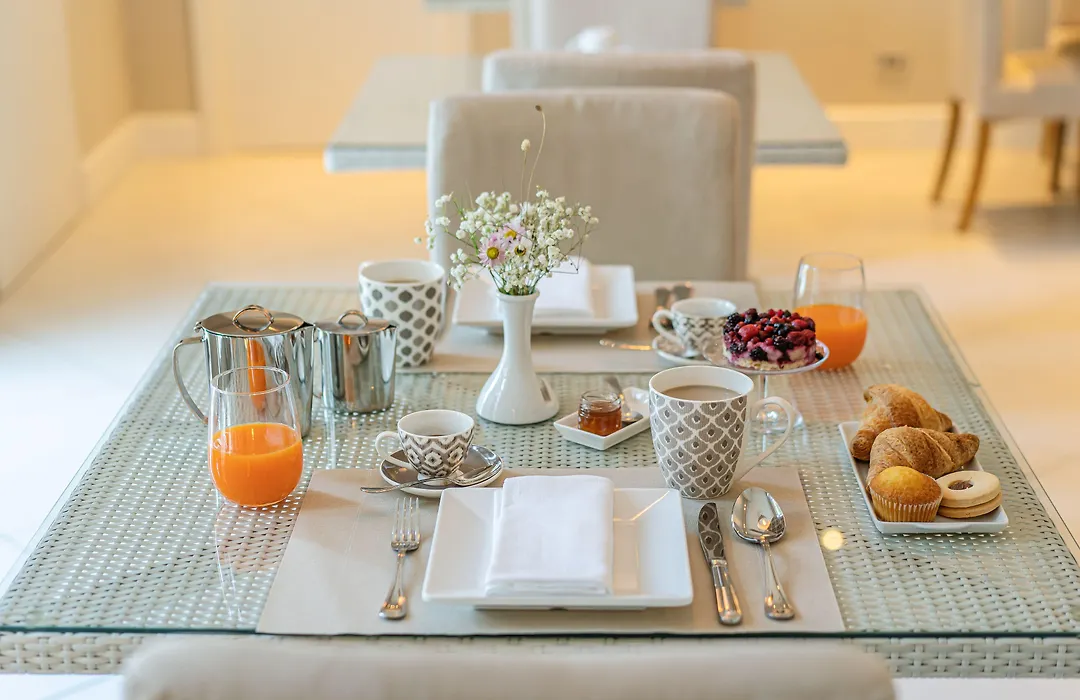 Hotel Capri (Adults Only)-1
