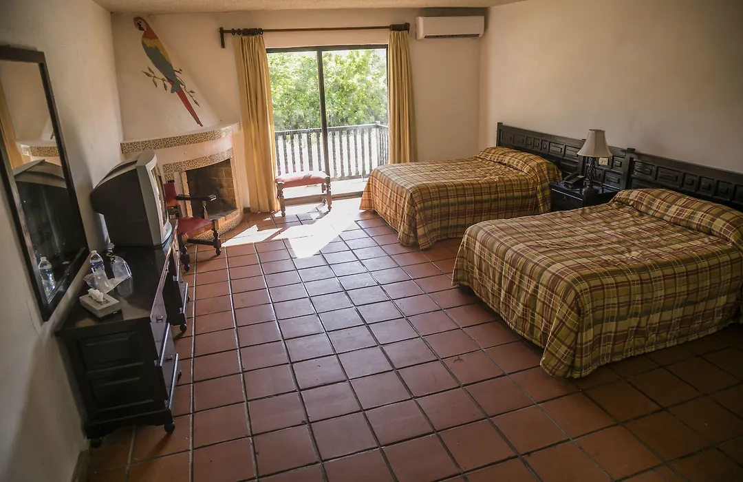Hotel Playa de Cortes-1