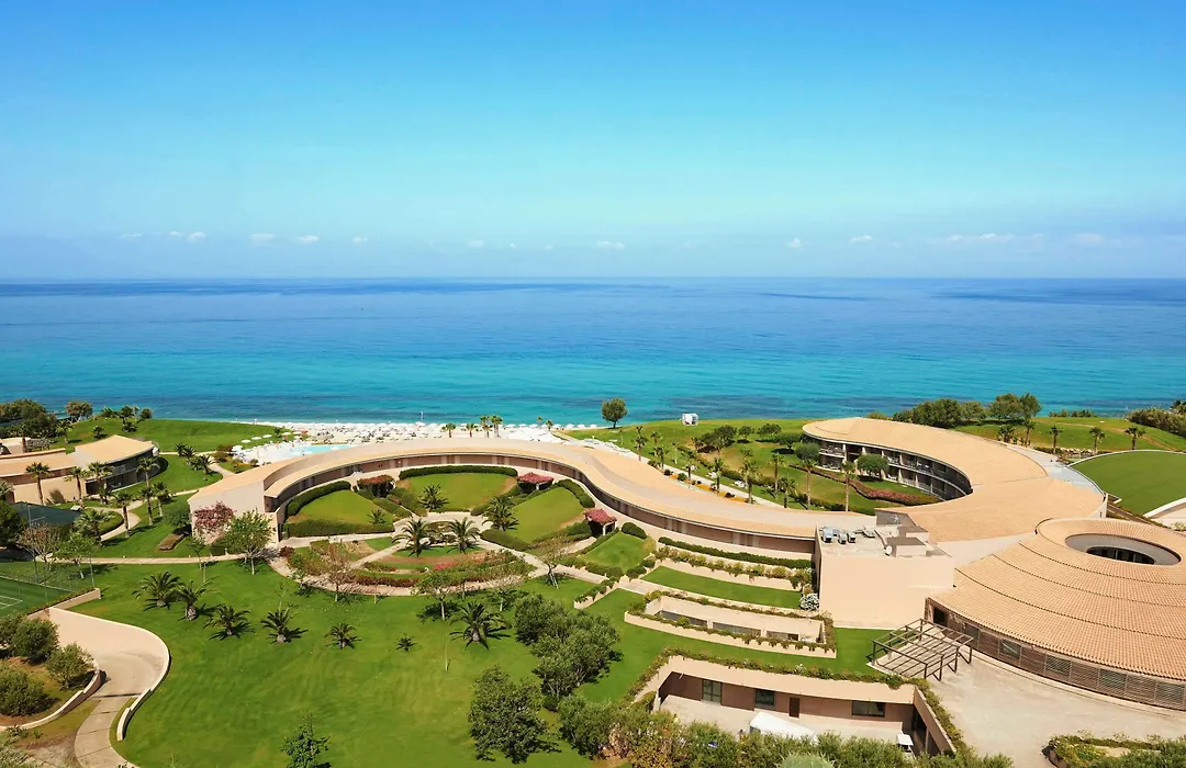Capovaticano Resort Thalasso Spa-1