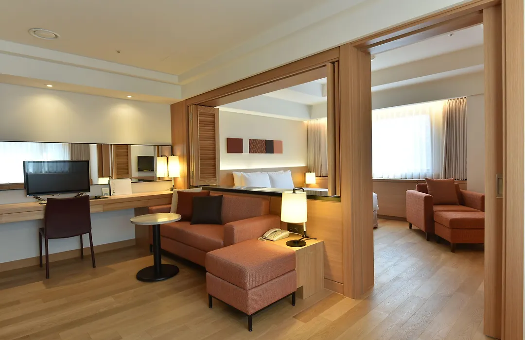 Pacific Hotel-1
