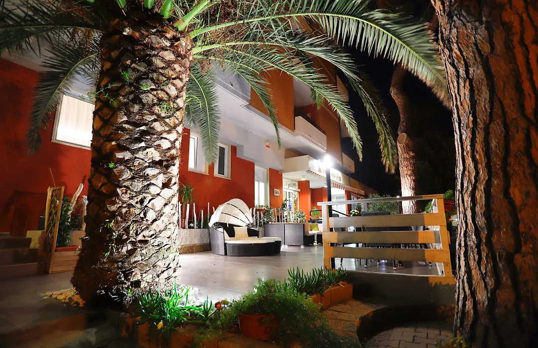 Hotel Grifone-1