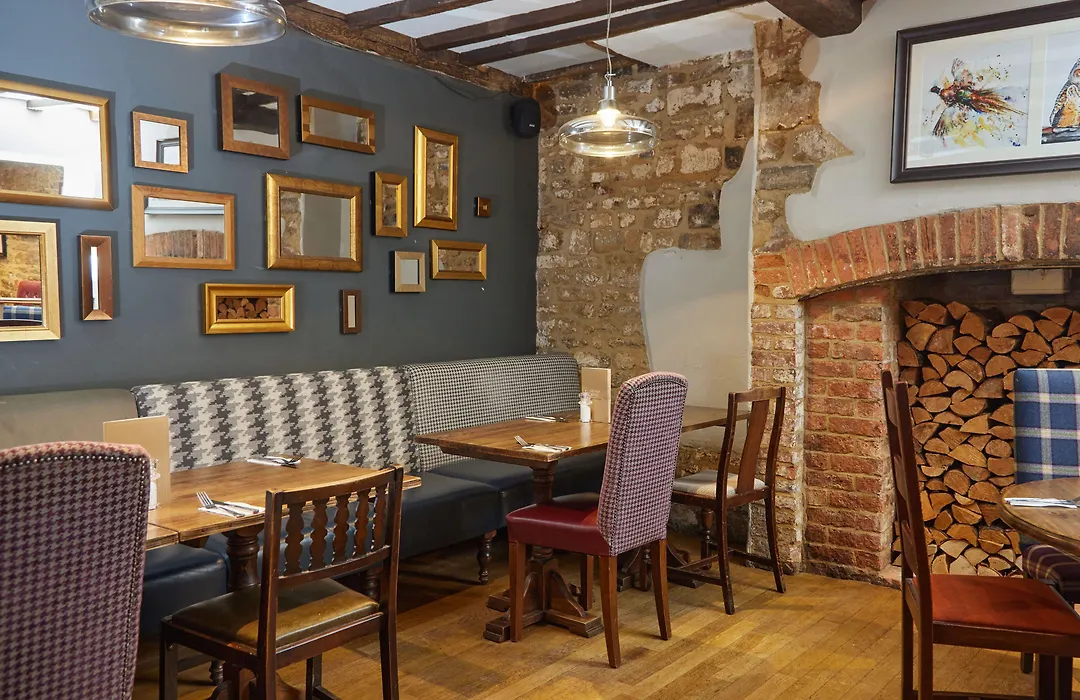 Red Lion Hotel By Greene King Inns-1