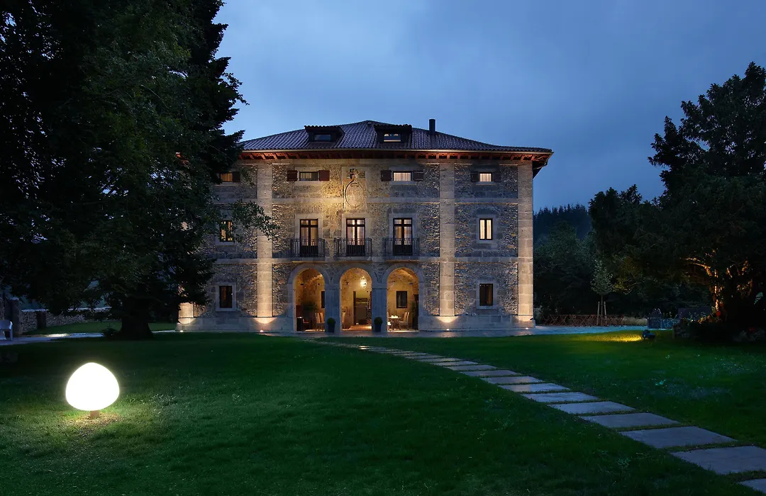 Iriarte Jauregia Hotel-1