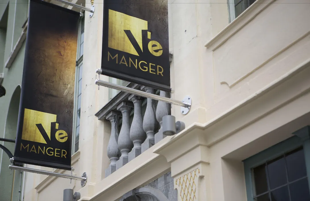 Hotel Vé-1