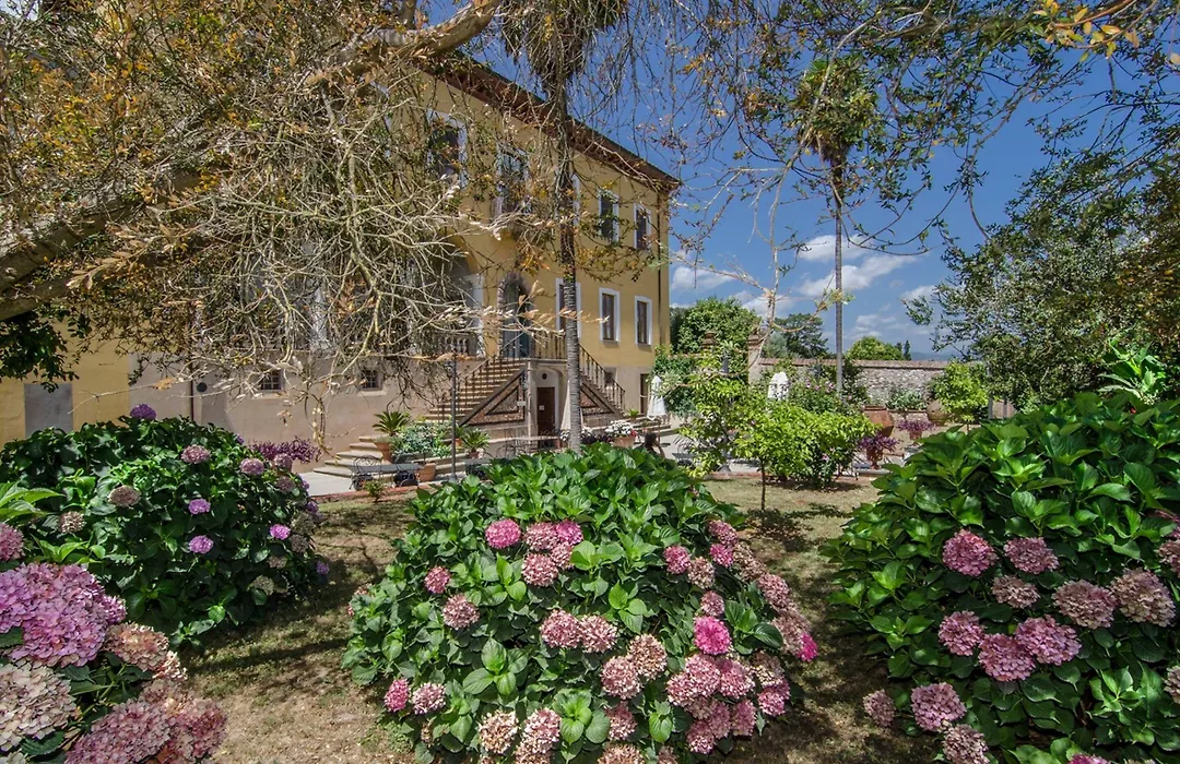 Hotel Villa Cheli-1