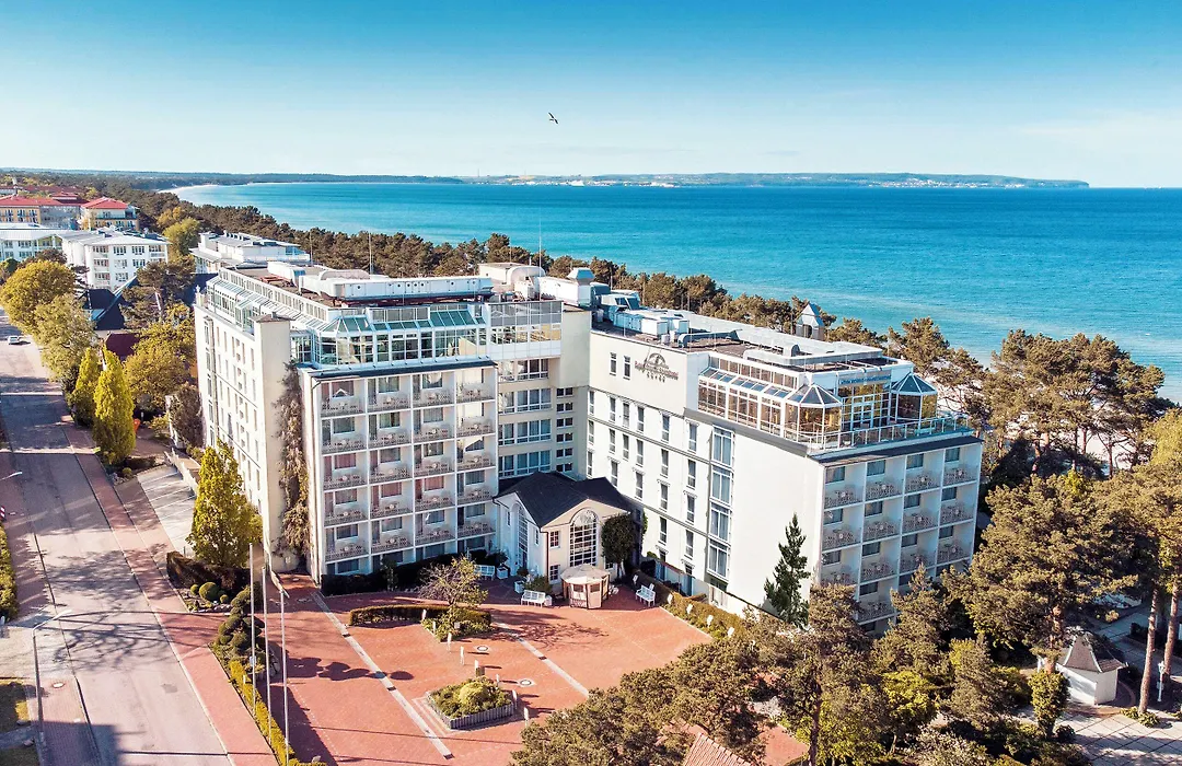 Rugard Thermal Strandhotel-1