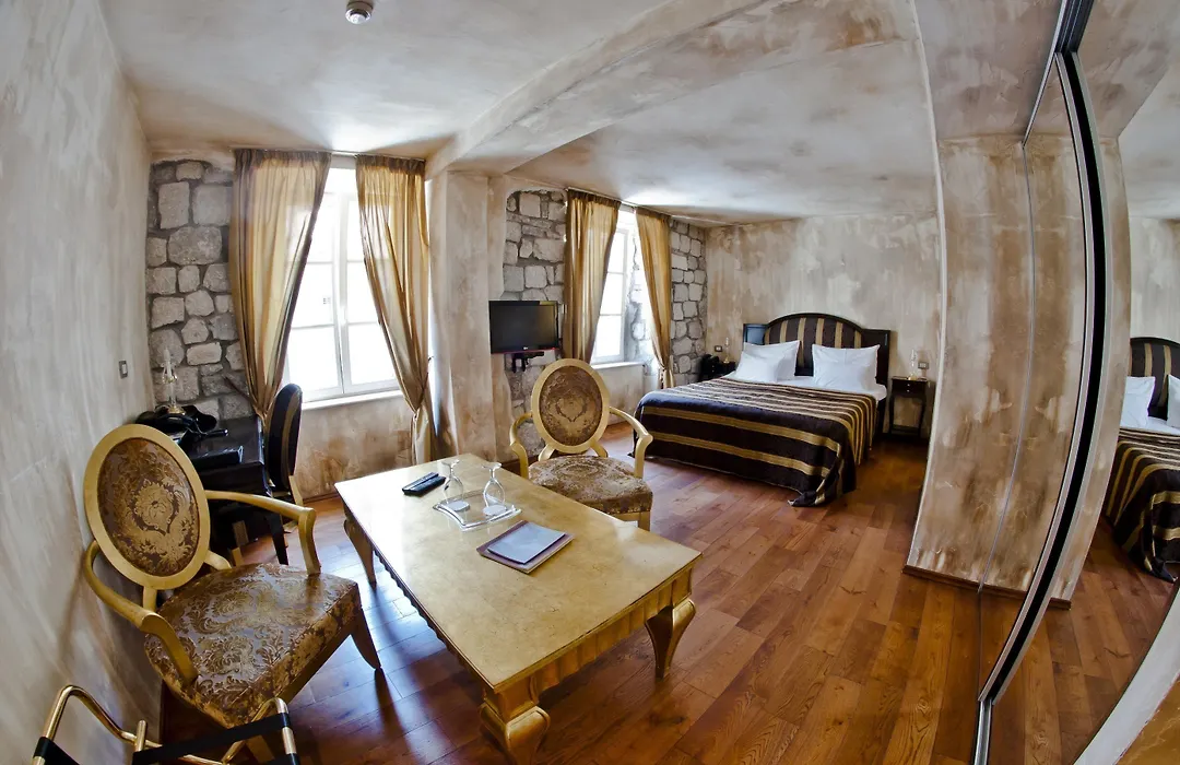 Boutique Hotel Astoria-1
