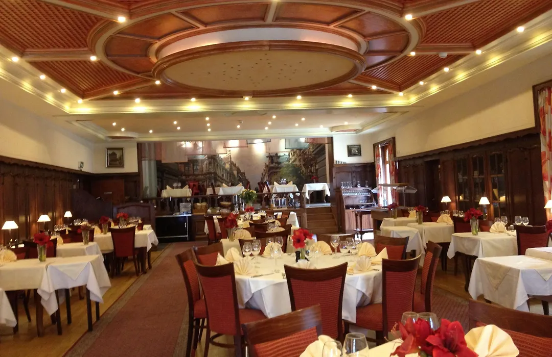 Hotel - Restaurant " Victor Hugo"-1