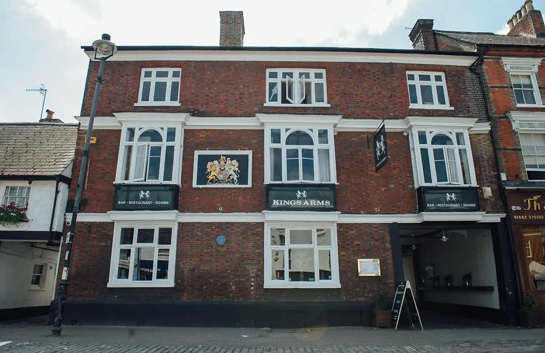 Kings Arms Hotel-1