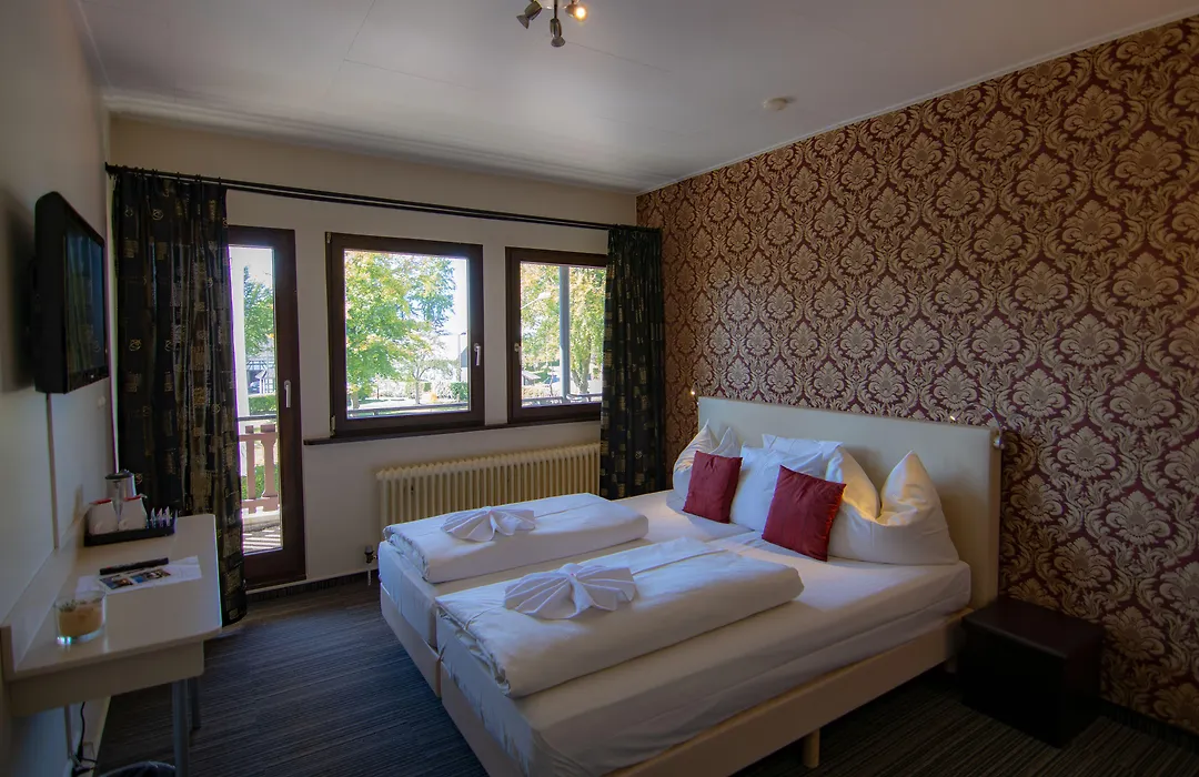 Hotel De Lange Man-1