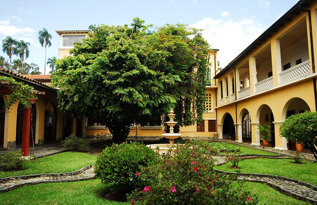 Hotel Guadalajara-1