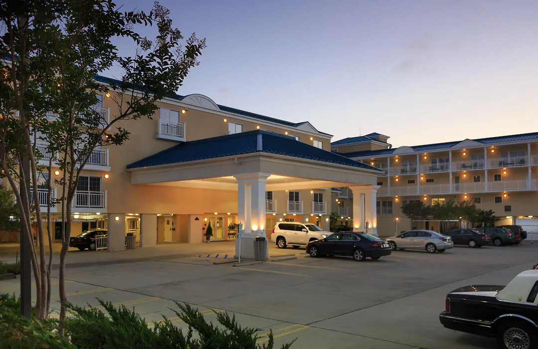 La Mer Beachfront Resort-1