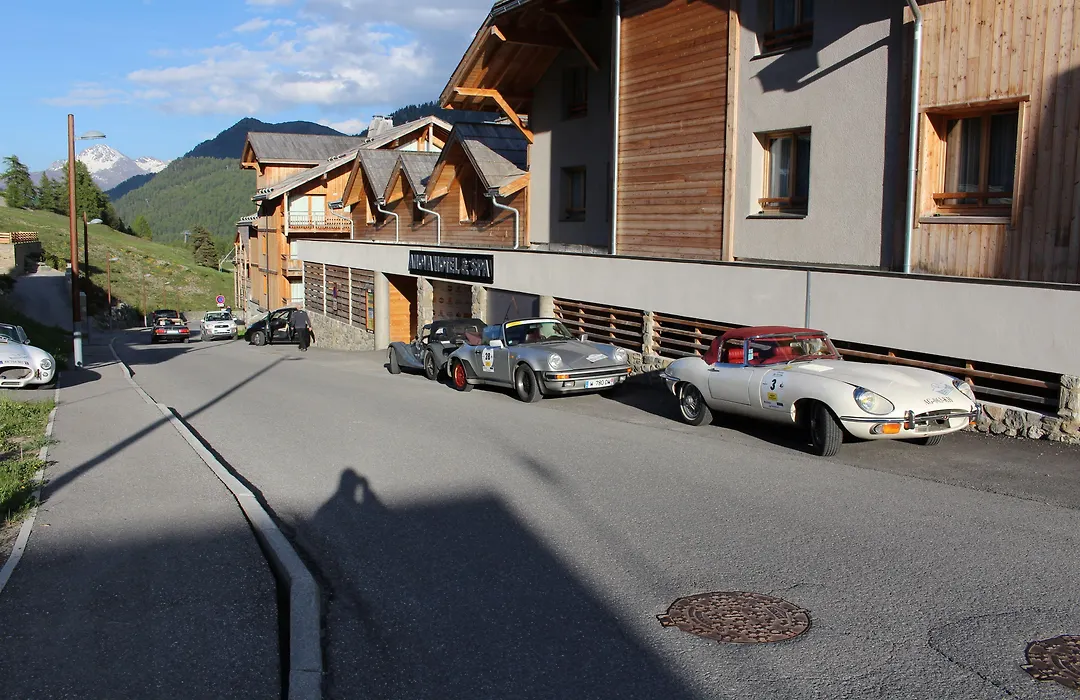 Anova Hotel & Spa-1