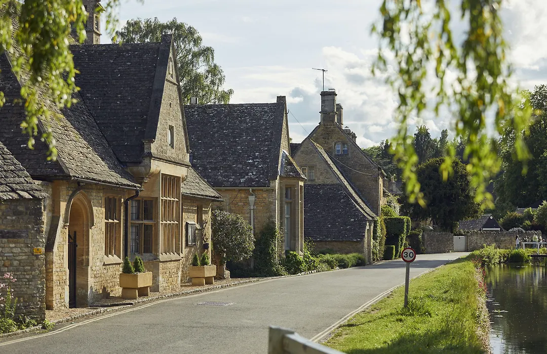 The Slaughters Country Inn-1