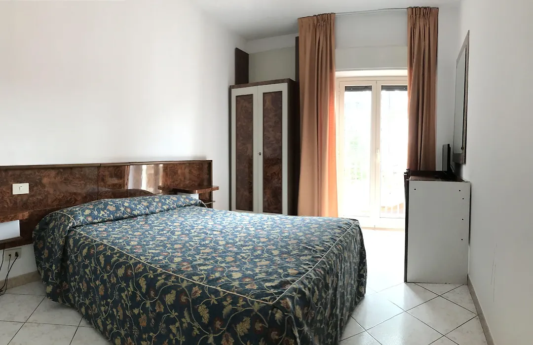 Hotel Tasso-1